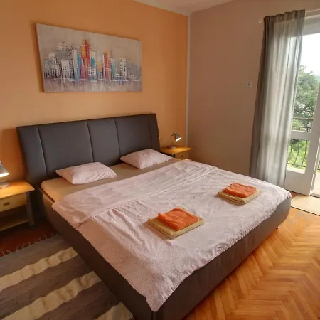 Lena Apartment