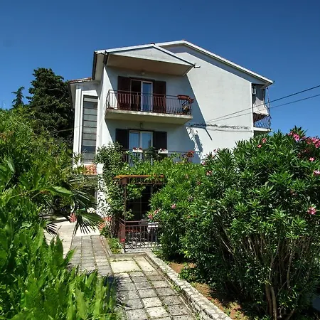 Lena Opatija